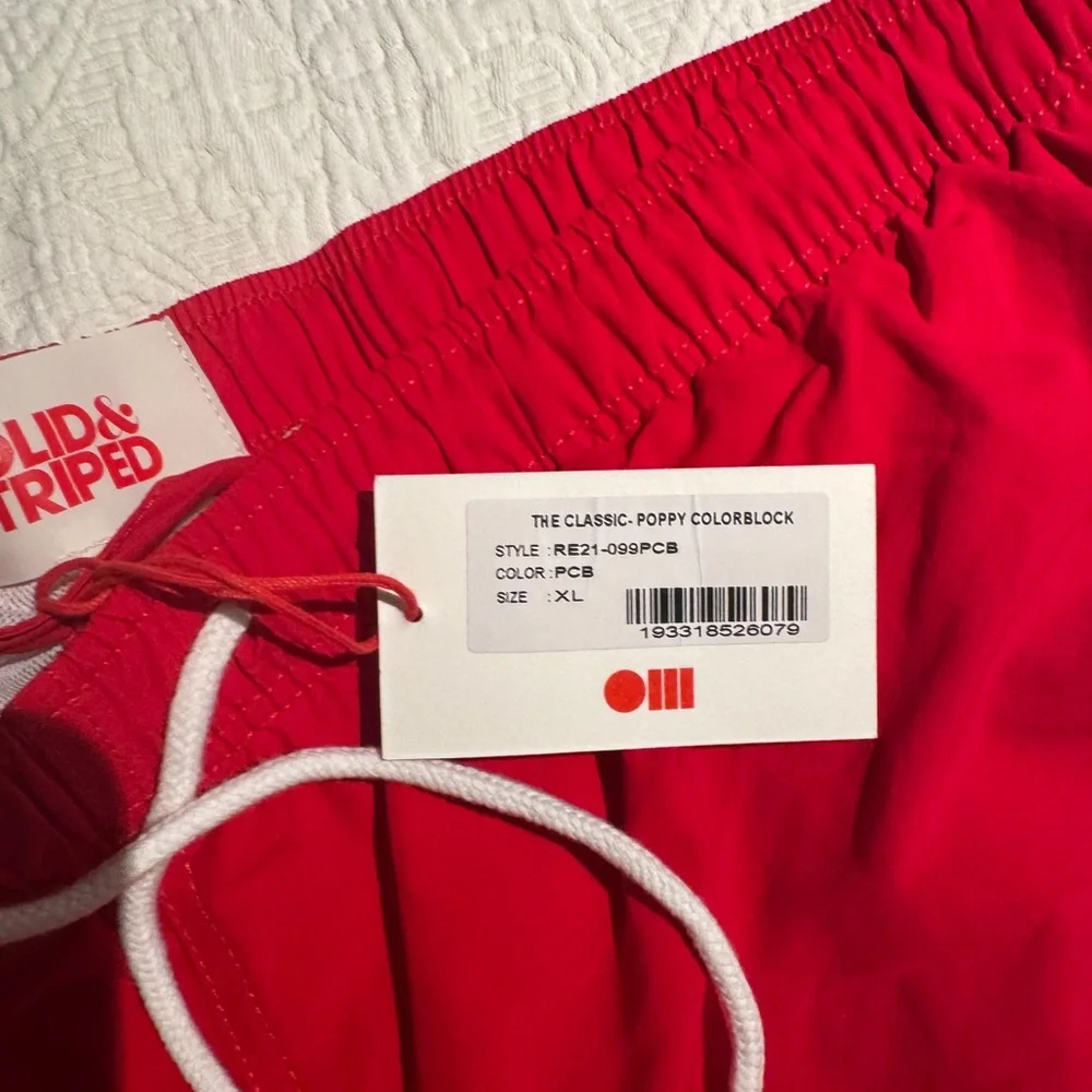 NWT Solid and Striped Men’s XL bathing suit